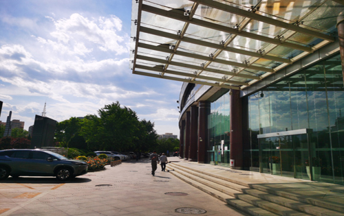 金隅大厦出租房源实拍图1